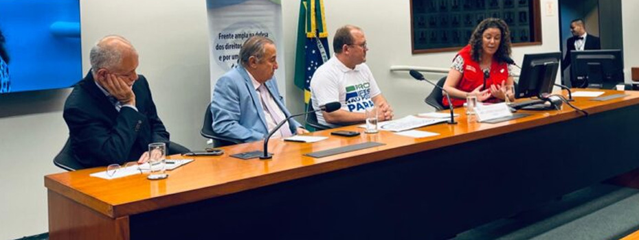 PROIFES participa de reunio da Frente Parlamentar e refora defesa do servio pblico